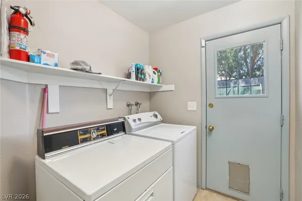 $424,900 | 371 Legacy Drive, Henderson, NV 89014