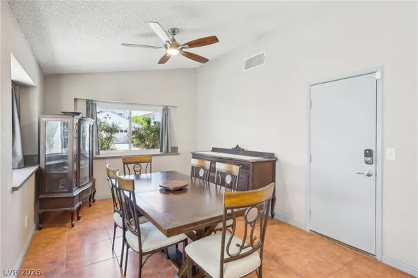 $424,900 | 371 Legacy Drive, Henderson, NV 89014