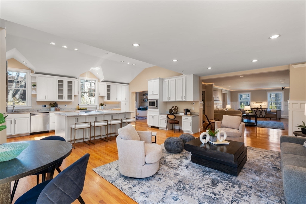 29 Gammons Road Newton, MA 02468 - Photo 12 of 39