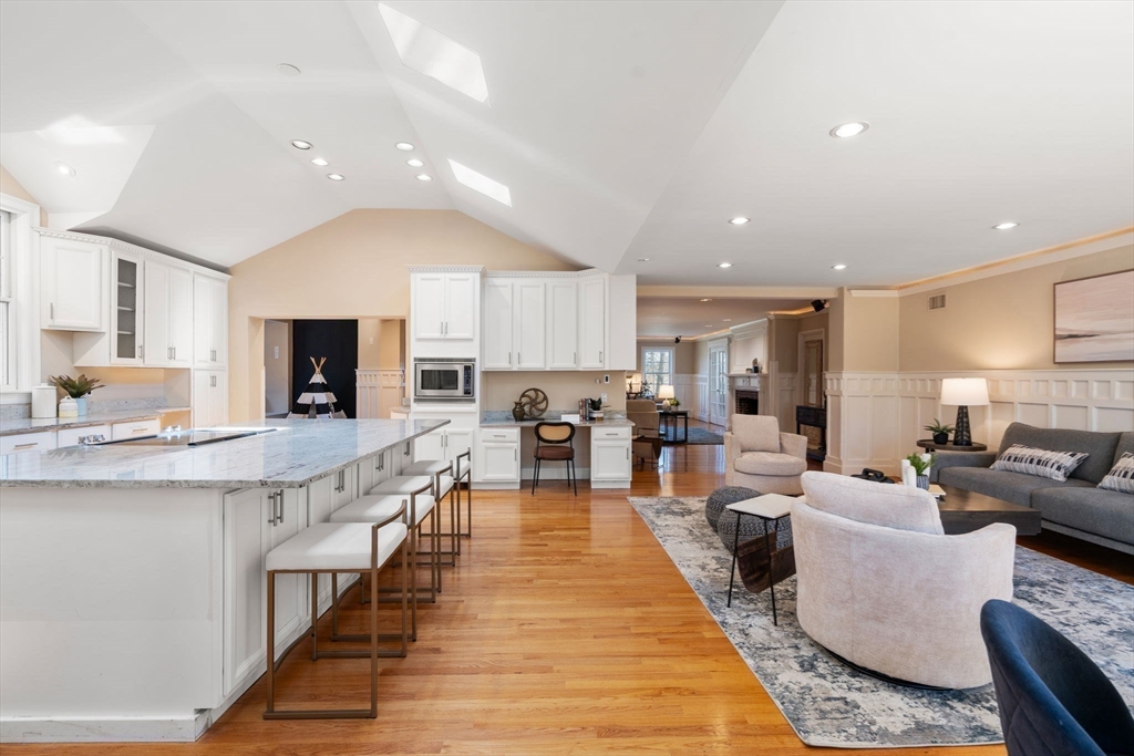 29 Gammons Road Newton, MA 02468 - Photo 10 of 39