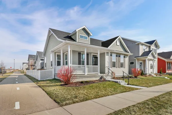 $483,000 | 1203 Twisted Branch Way, Sun Prairie, WI 53590