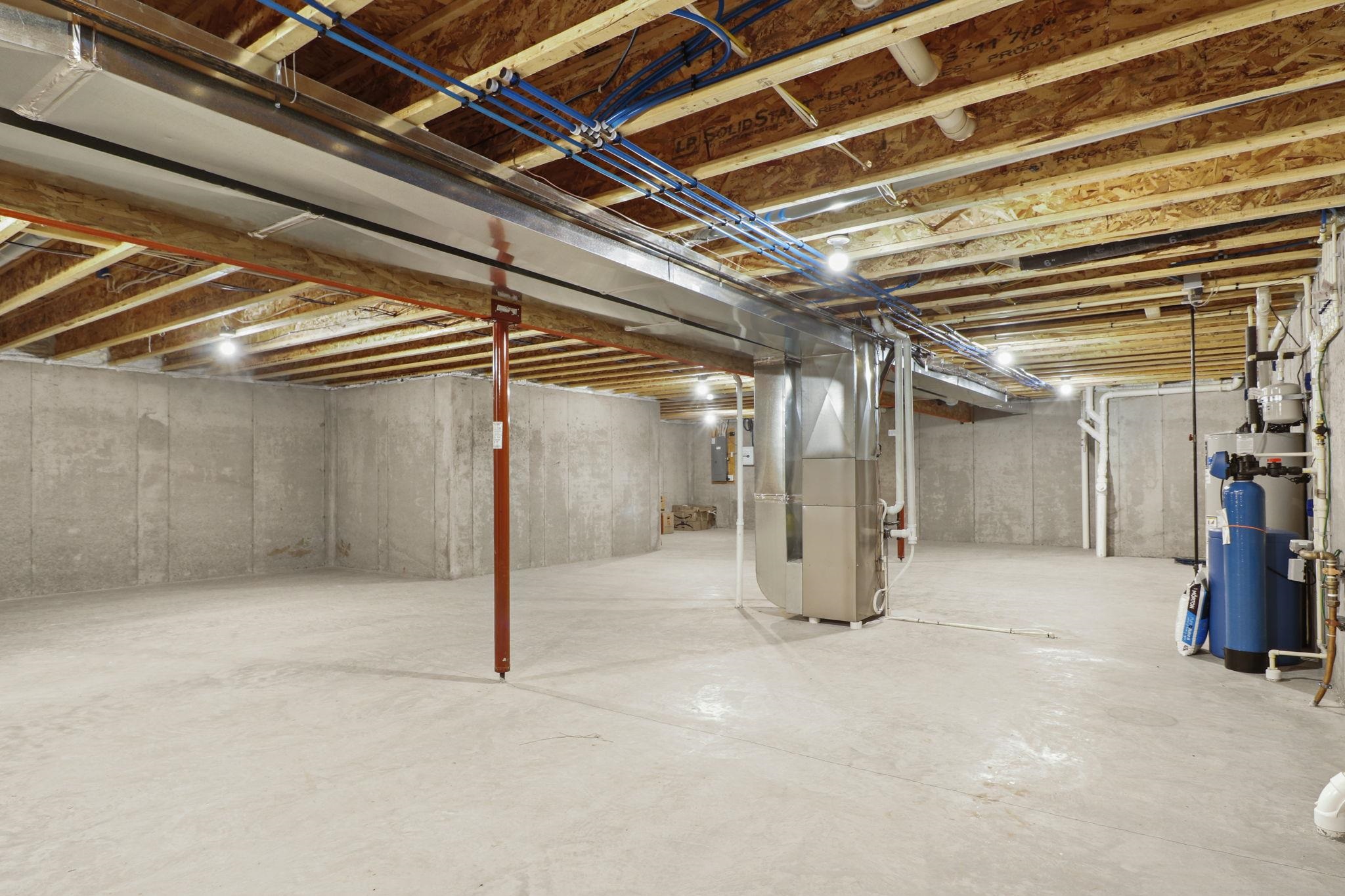 1203 Twisted Branch Way Sun Prairie, WI 53590 - Photo 26 of 35