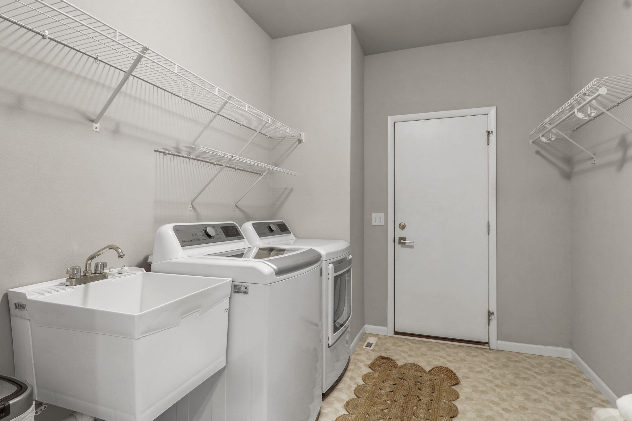 1203 Twisted Branch Way Sun Prairie, WI 53590 - Photo 28 of 35