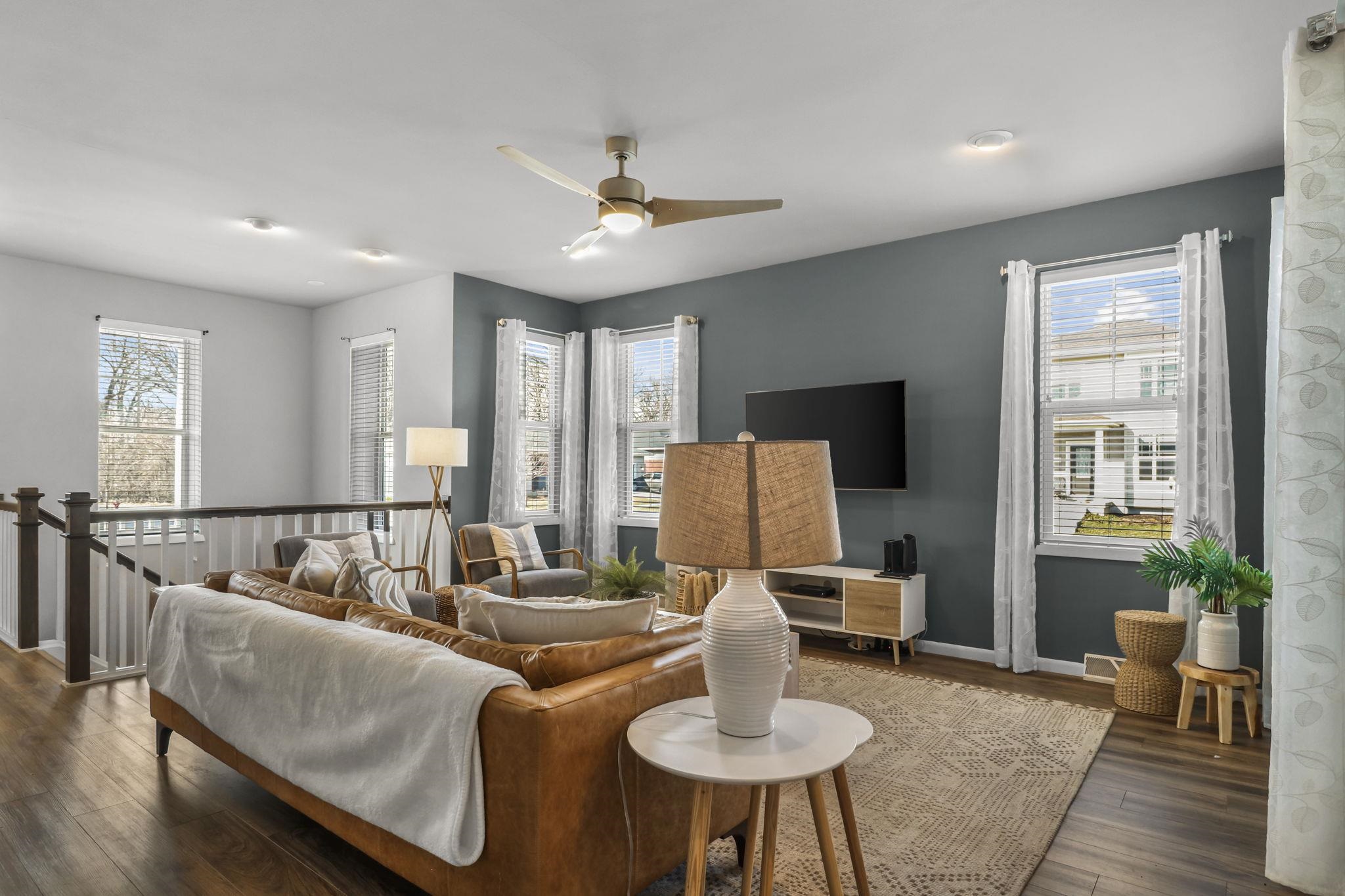 1203 Twisted Branch Way Sun Prairie, WI 53590 - Photo 4 of 35