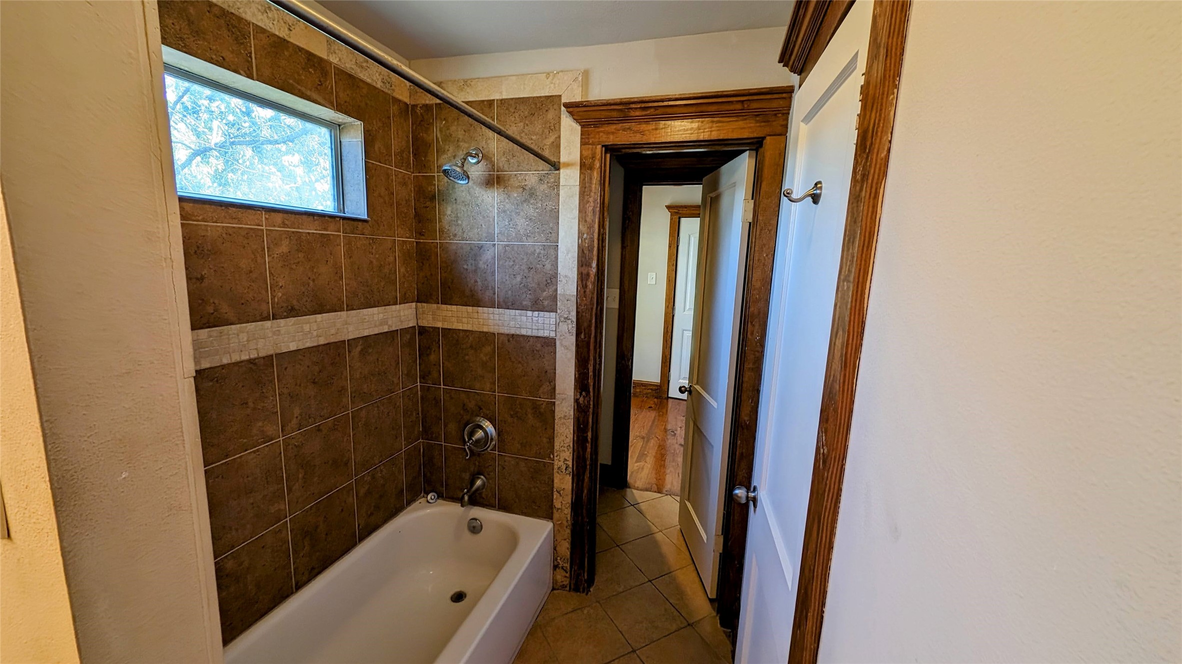 702 Paschall Street, Unit B Houston, TX 77009 - Photo 24 of 27