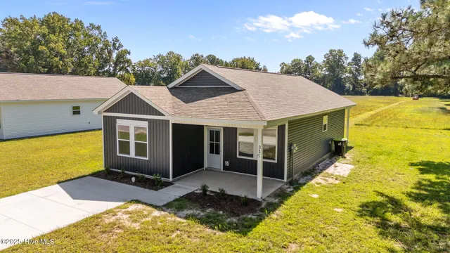 $230,000 | Lot 1 Mora Drive, Chocowinity, NC 27817