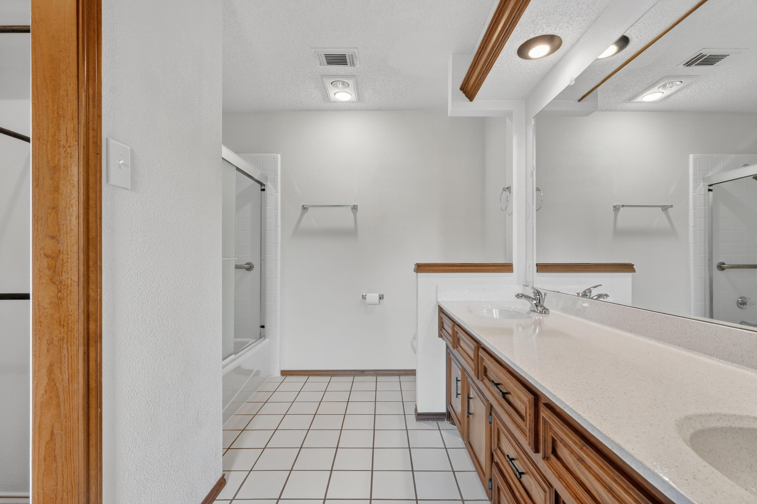 8604 Colton Avenue Lubbock, TX 79424 - Photo 16 of 28 DSC02078