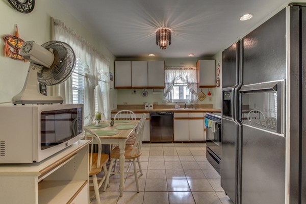 22 Burbank Road Medford, MA 02155 - Photo 12 of 30 Gallery Image 12