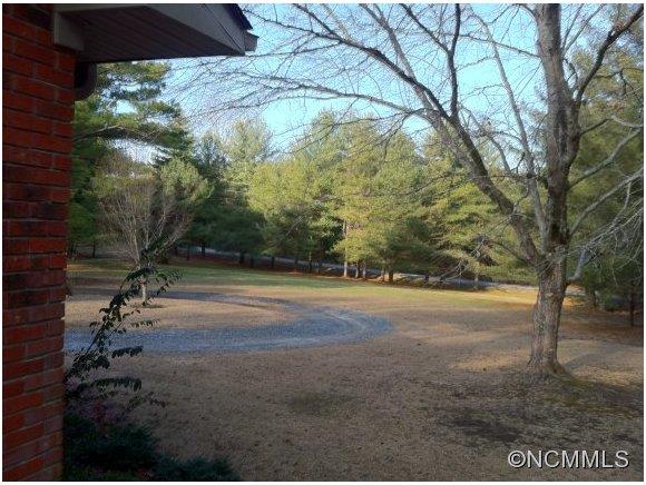 2275 Landrum Road Columbus, NC 28722 - Photo 14 of 15