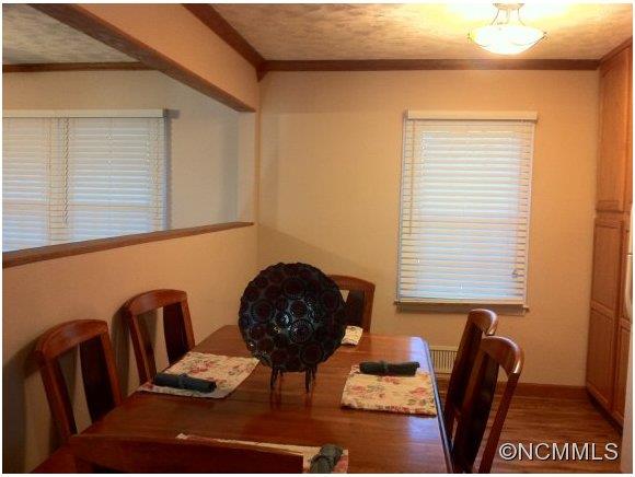 2275 Landrum Road Columbus, NC 28722 - Photo 6 of 15