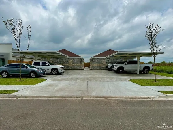 $1,300 | 1005 West Kohala Avenue, Unit 1, Alton, TX 78573