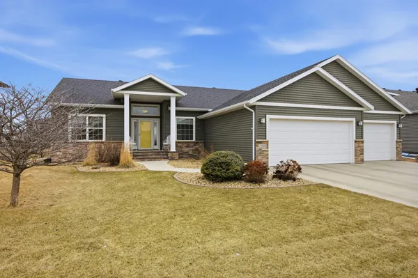 $499,000 | 2218 41st Street South, Moorhead, MN 56560