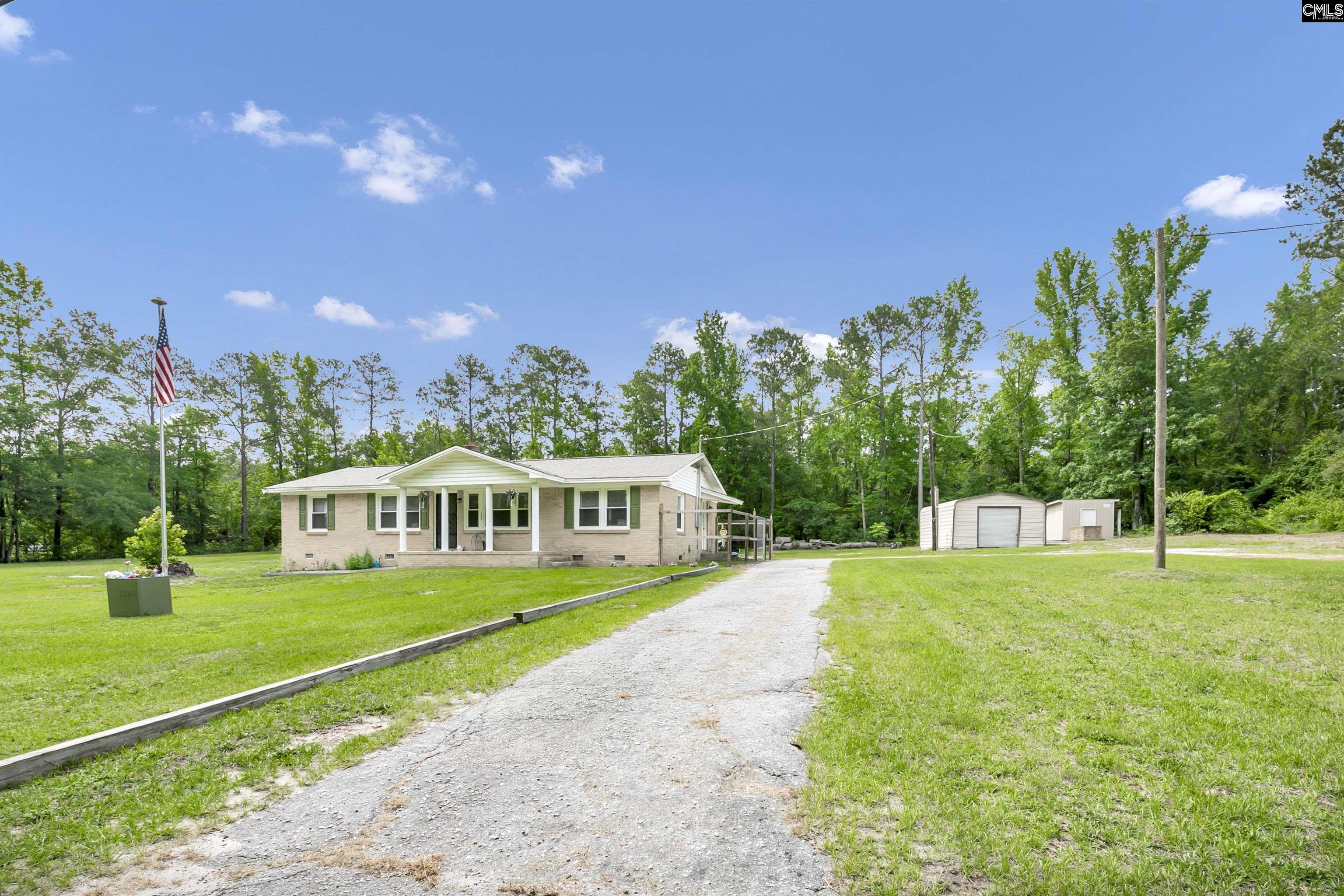 1025 Spring Drive Lugoff, SC 29078 - Photo 3 of 46