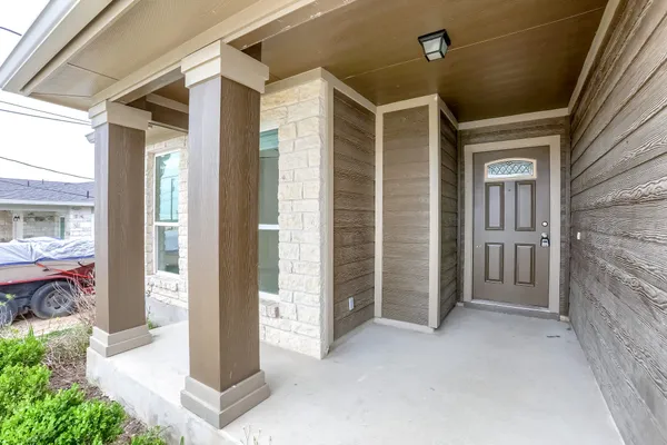 $1,745 | 20111 Travis Drive, Unit B, Lago Vista, TX 78645