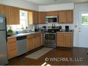 18 Valley View Road Asheville, NC 28803 - Photo 4 of 16 Gallery Image 4