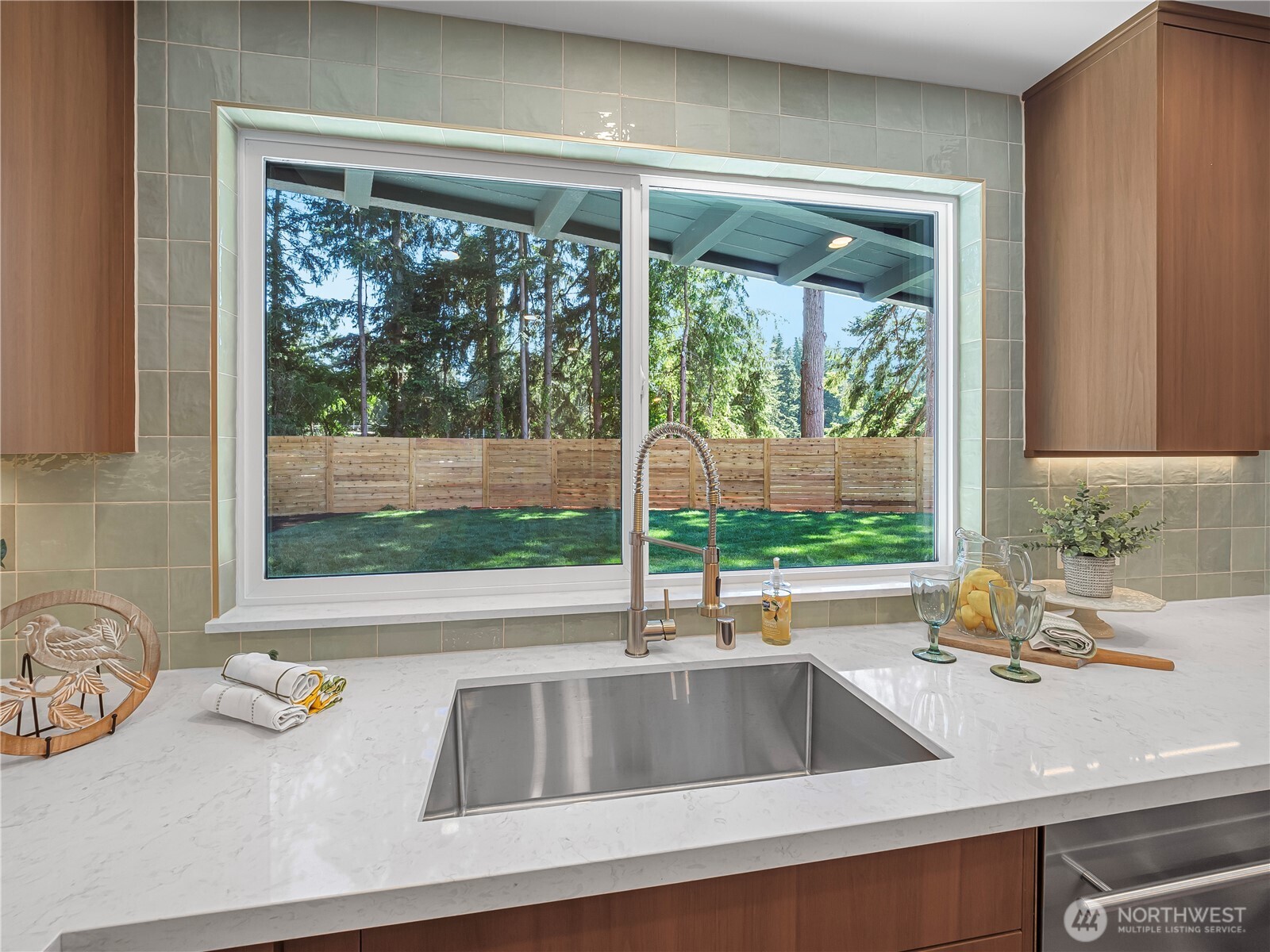 9616 242nd Place Southwest Edmonds, WA 98020 - Photo 14 of 40