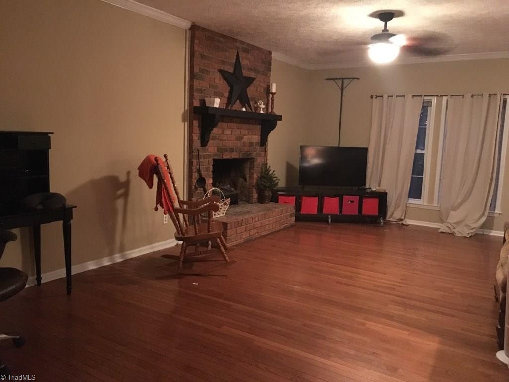 160 Hartgrove Road King, NC 27021 - Photo 2 of 11