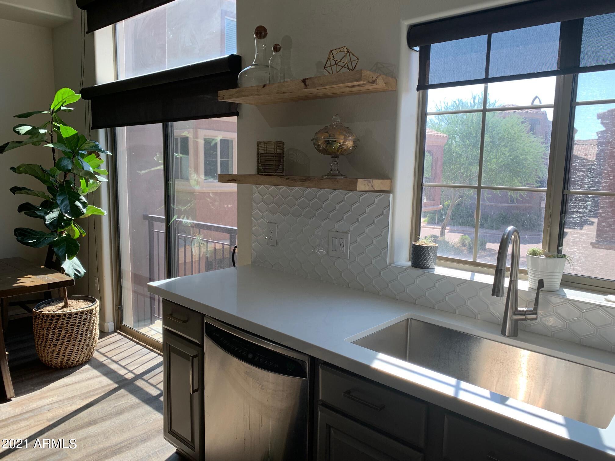 3935 East Rough Rider Road, Unit 1005 Phoenix, AZ 85050 - Photo 8 of 60 Kitchen #3