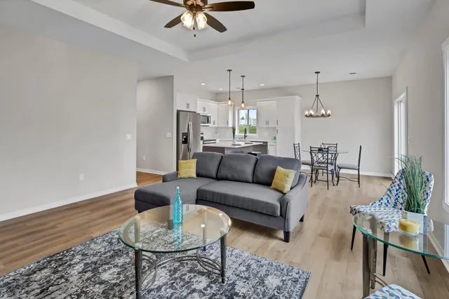 $399,900 | 852 Bucknell Lane Southeast, Stewartville, MN 55976