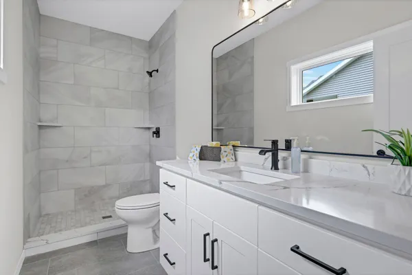 $385,000 | 852 Bucknell Lane Southeast, Stewartville, MN 55976