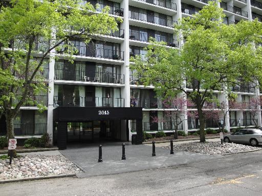 2015 South Finley Road Lombard, IL 60148 - Photo 1 of 1