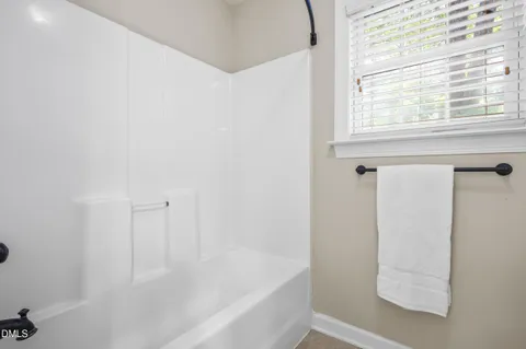 $499,900 | 25 Chaucer Court East, Zebulon, NC 27597