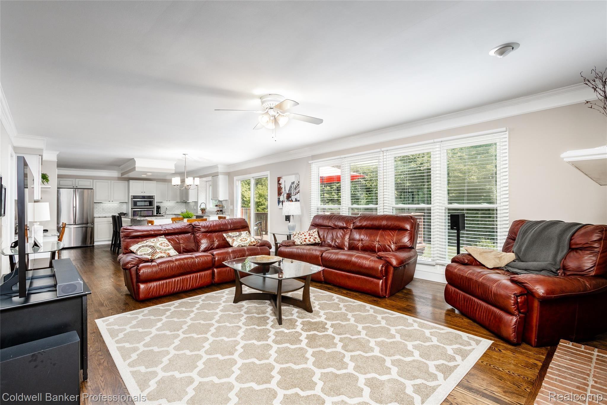 538 Sandalwood Road Canton, MI 48188 - Photo 16 of 49 Lots of Natural Light