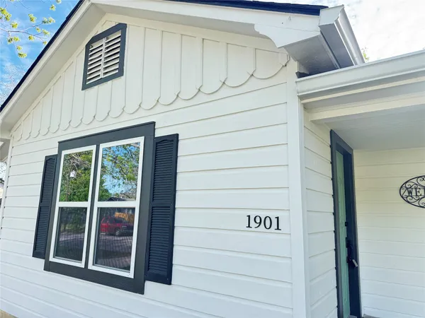 $1,700 | 1901 Marjorie Street, Brenham, TX 77833