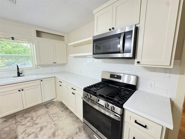 $1,700 | 1901 Marjorie Street, Brenham, TX 77833