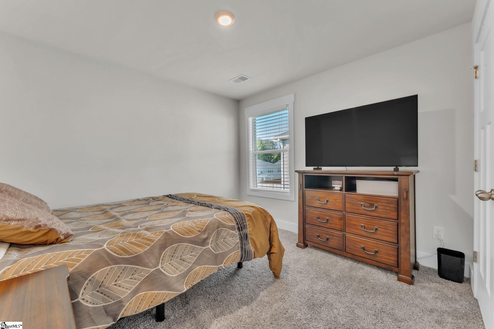 328 Roderick Lane Greenville, SC 29605 - Photo 19 of 31 Gallery Image 19