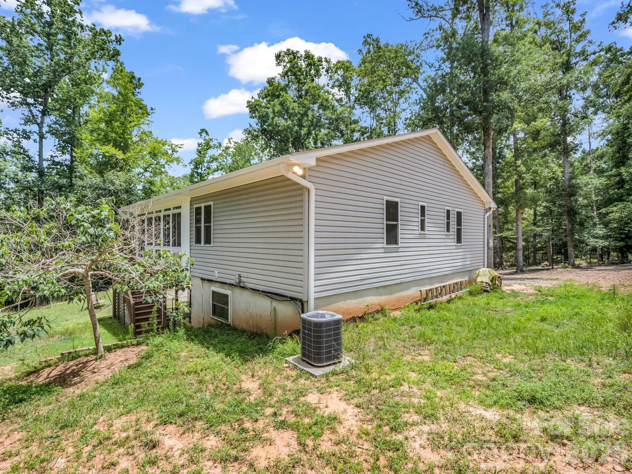 1943 Landrum Road Columbus, NC 28722 - Photo 36 of 41