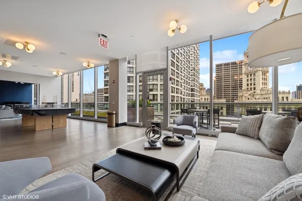 $19,500 | 403 North Wabash Avenue, Unit 14A, Chicago, IL 60611