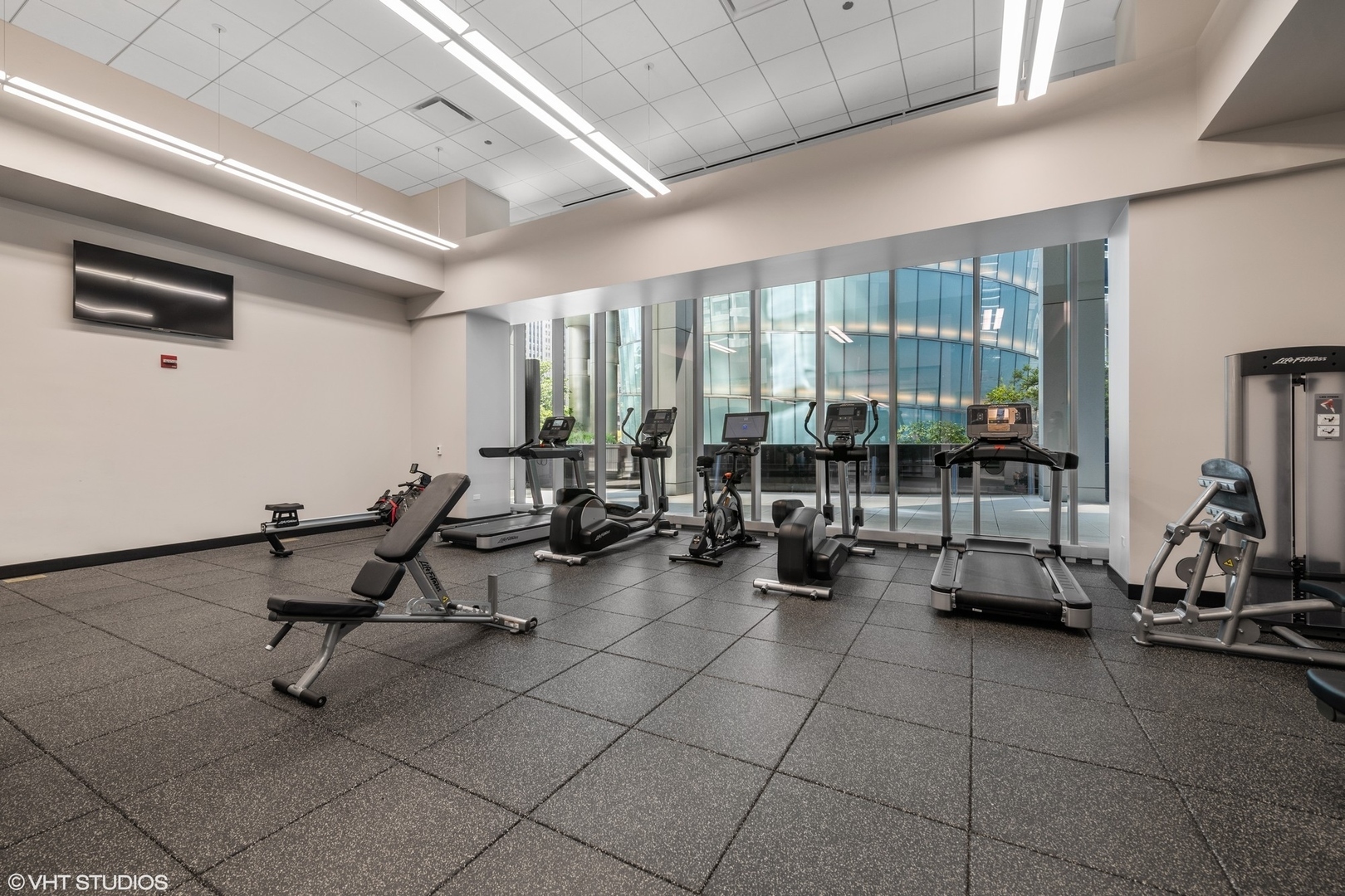 403 North Wabash Avenue, Unit 14A Chicago, IL 60611 - Photo 47 of 49 a view of a room with gym equipment