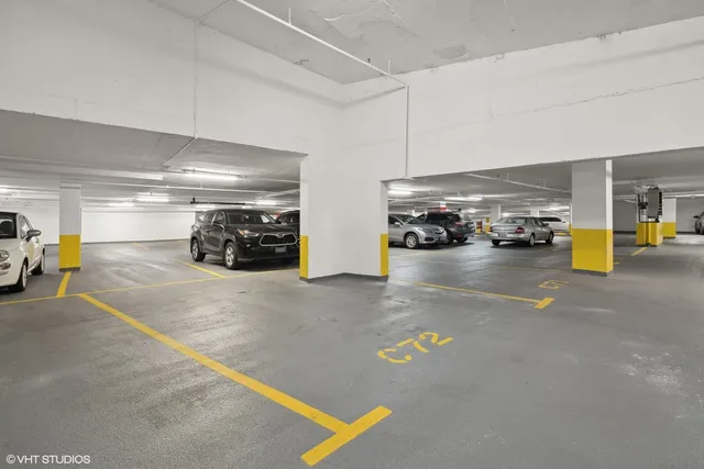 $19,500 | 403 North Wabash Avenue, Unit 14A, Chicago, IL 60611