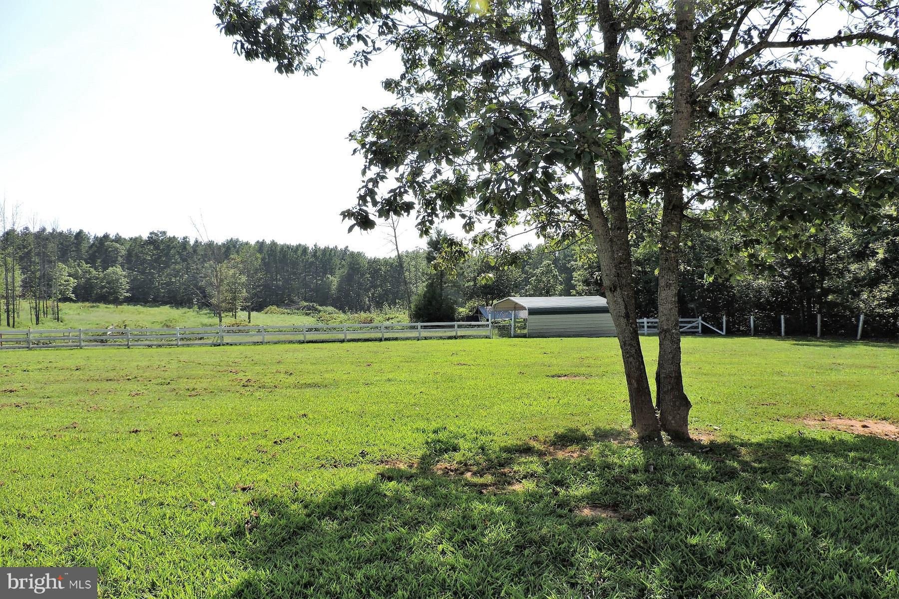 30390 Catharpin Road Locust Grove, VA 22508 - Photo 18 of 27 Large fenced yard/paddock