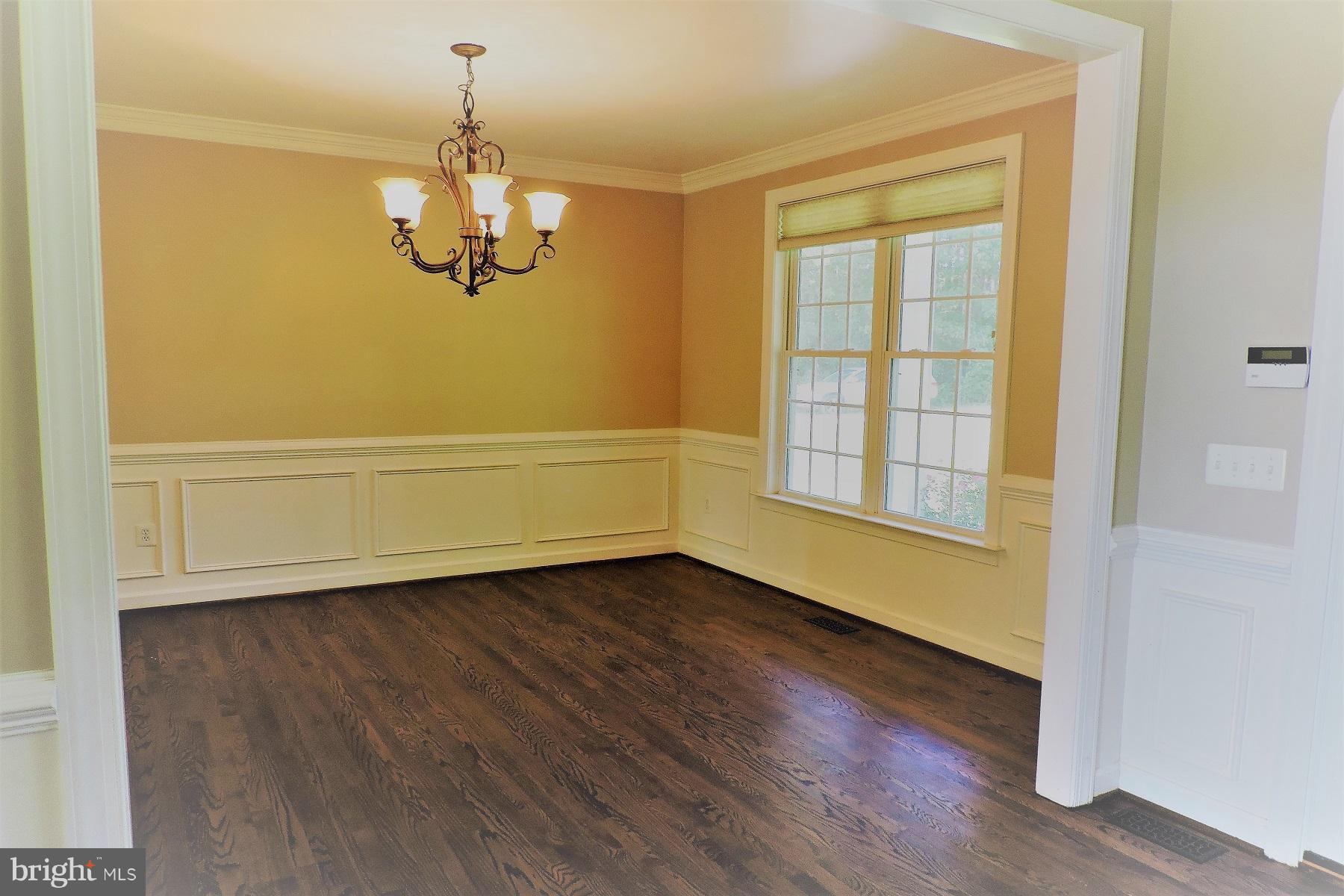 30390 Catharpin Road Locust Grove, VA 22508 - Photo 9 of 27 Dining Room