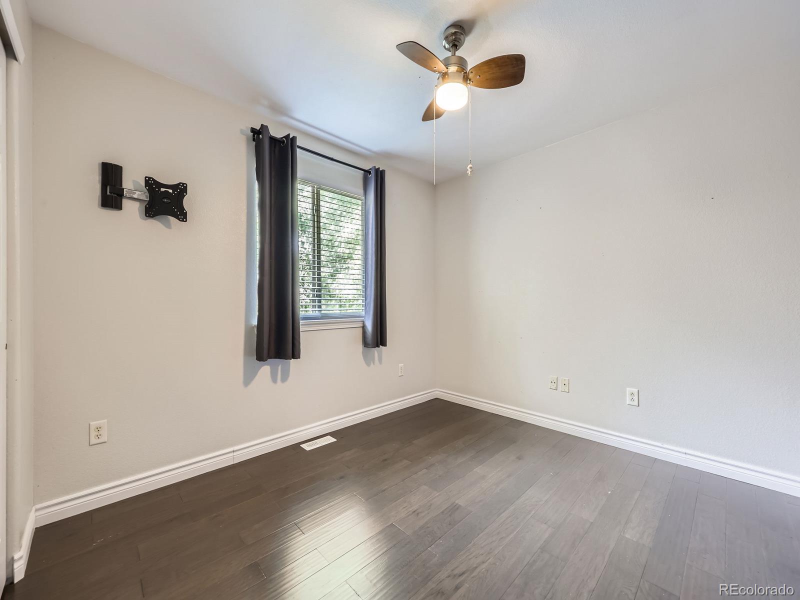 6447 St Vrain Ranch Boulevard Longmont, CO 80504 - Photo 22 of 38