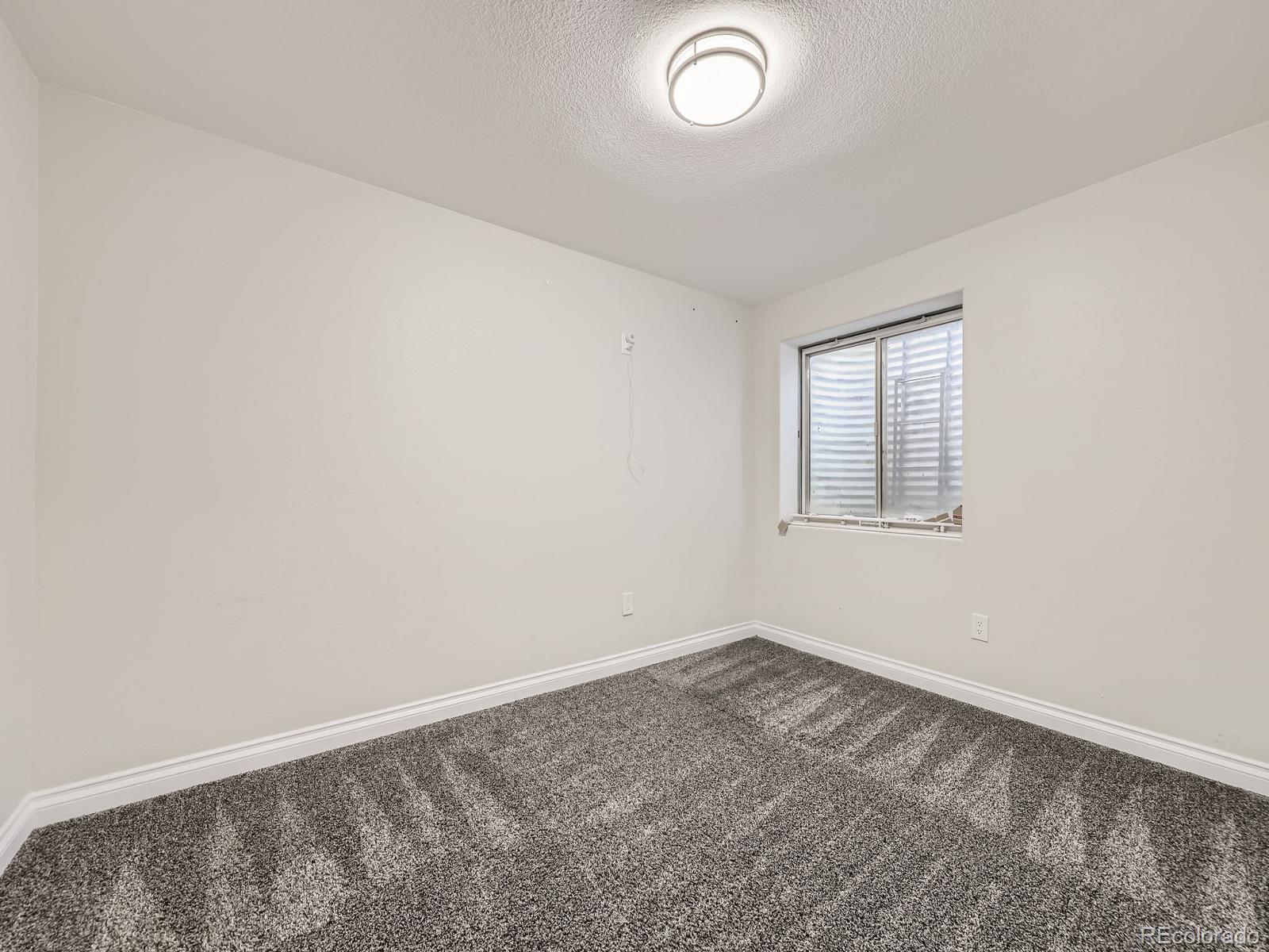 6447 St Vrain Ranch Boulevard Longmont, CO 80504 - Photo 27 of 38