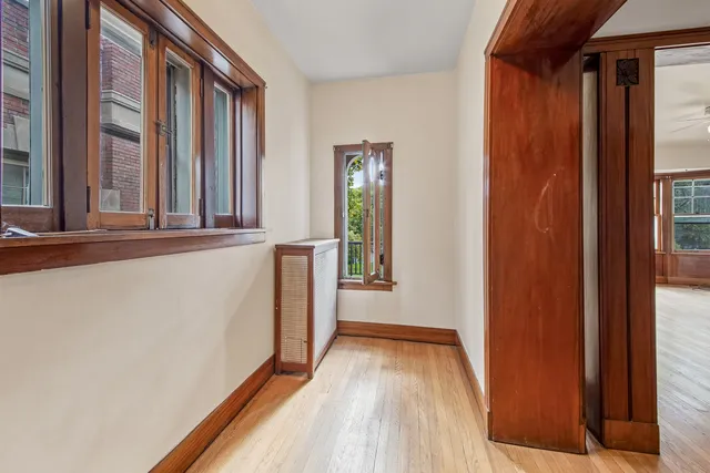 $3,600 | 3006 West Logan Boulevard, Unit 2, Chicago, IL 60647