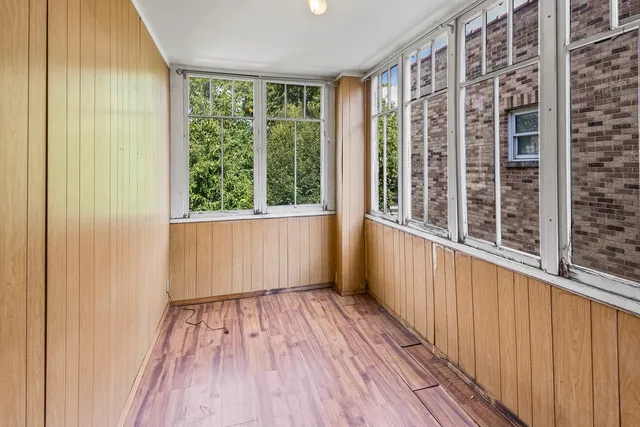 $3,600 | 3006 West Logan Boulevard, Unit 2, Chicago, IL 60647