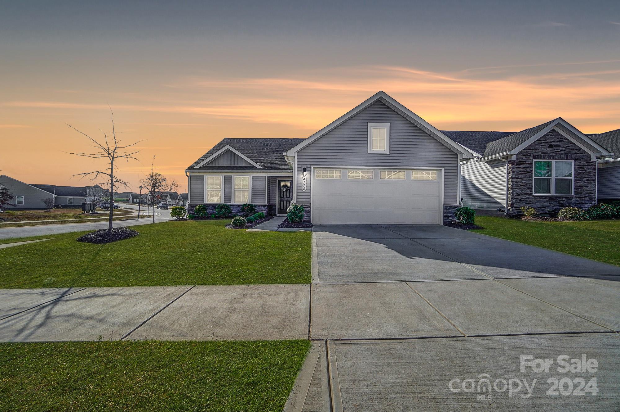 4136 Mackinnon Drive Charlotte, NC 28214 - Photo 45 of 48 a view of house and garden