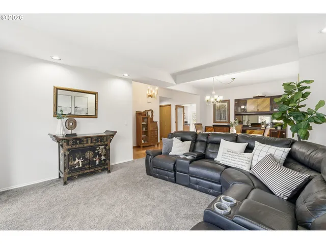 $585,000 | 2652 Southwest Phyllis Drive, Gresham, OR 97080