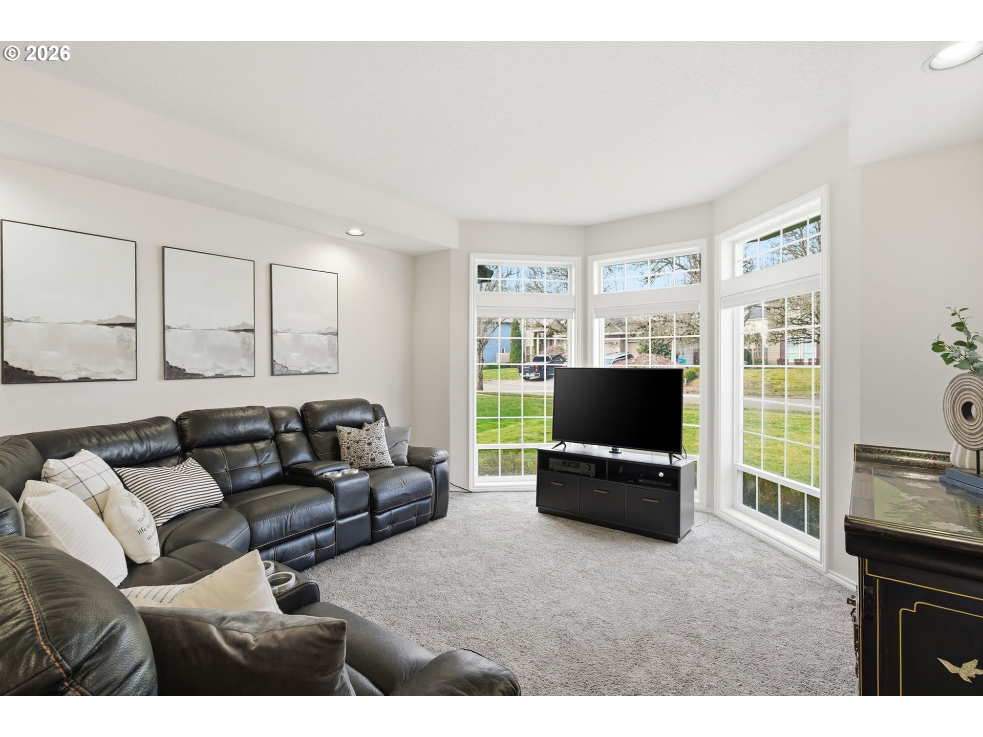 2652 Southwest Phyllis Drive Gresham, OR 97080 - Photo 5 of 45