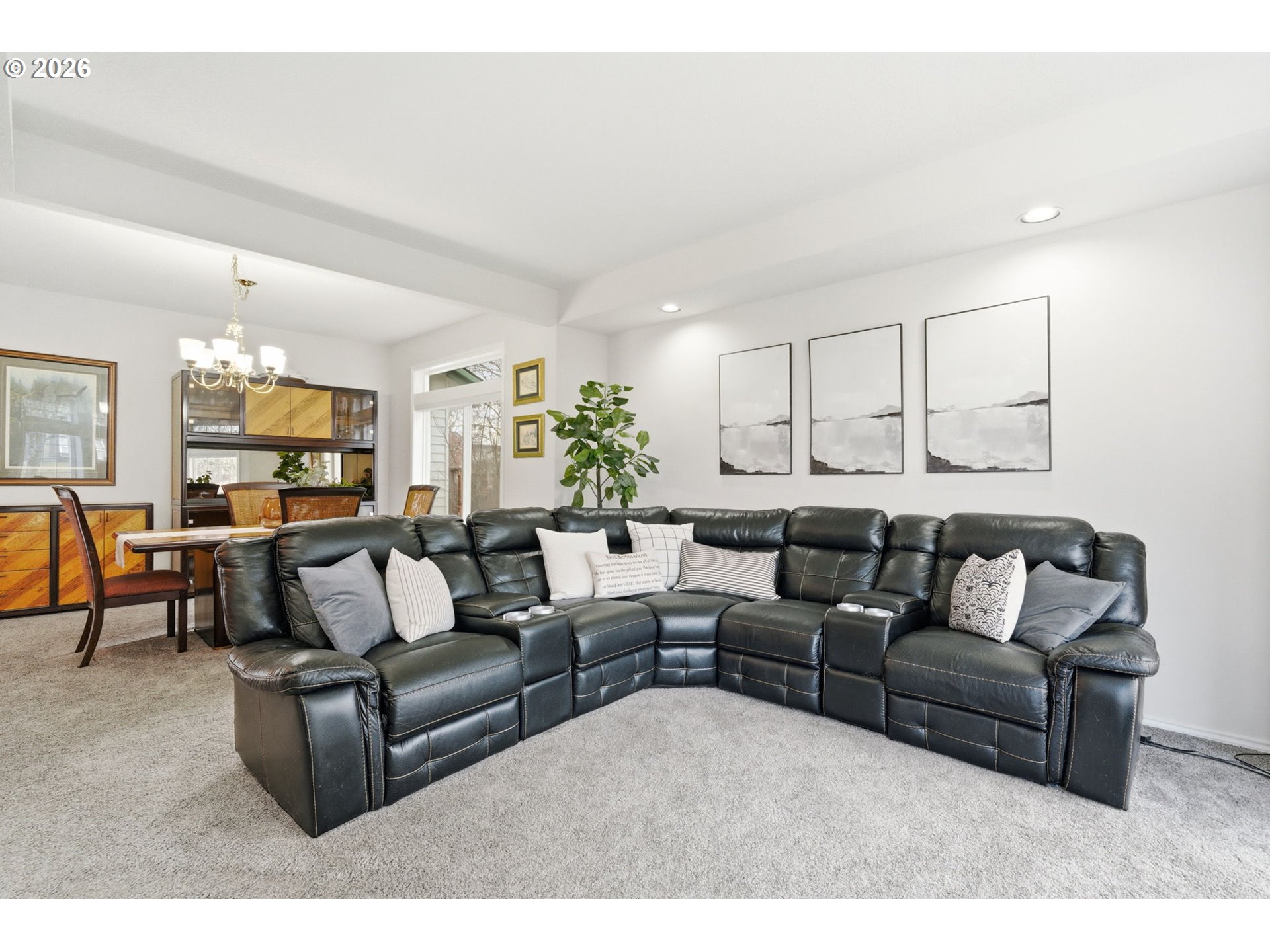 2652 Southwest Phyllis Drive Gresham, OR 97080 - Photo 7 of 45