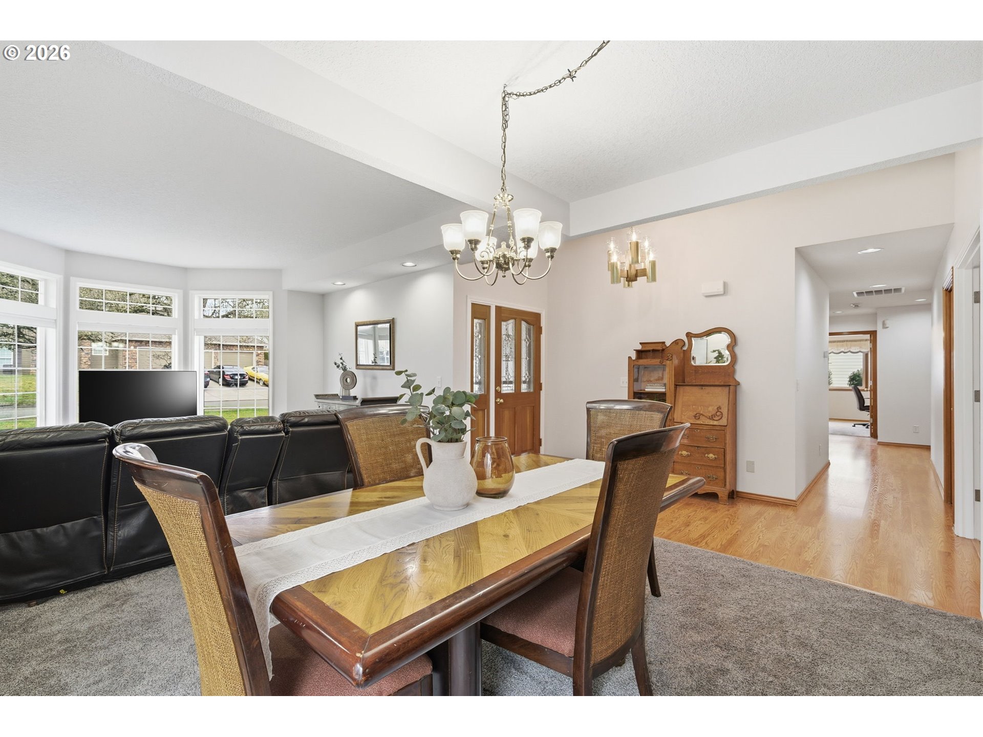 2652 Southwest Phyllis Drive Gresham, OR 97080 - Photo 9 of 45