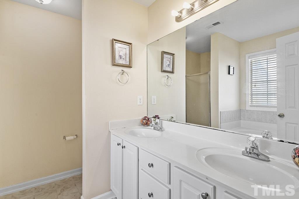 8308 Neuse Lawn Road Raleigh, NC 27616 - Photo 16 of 24 Gallery Image 16