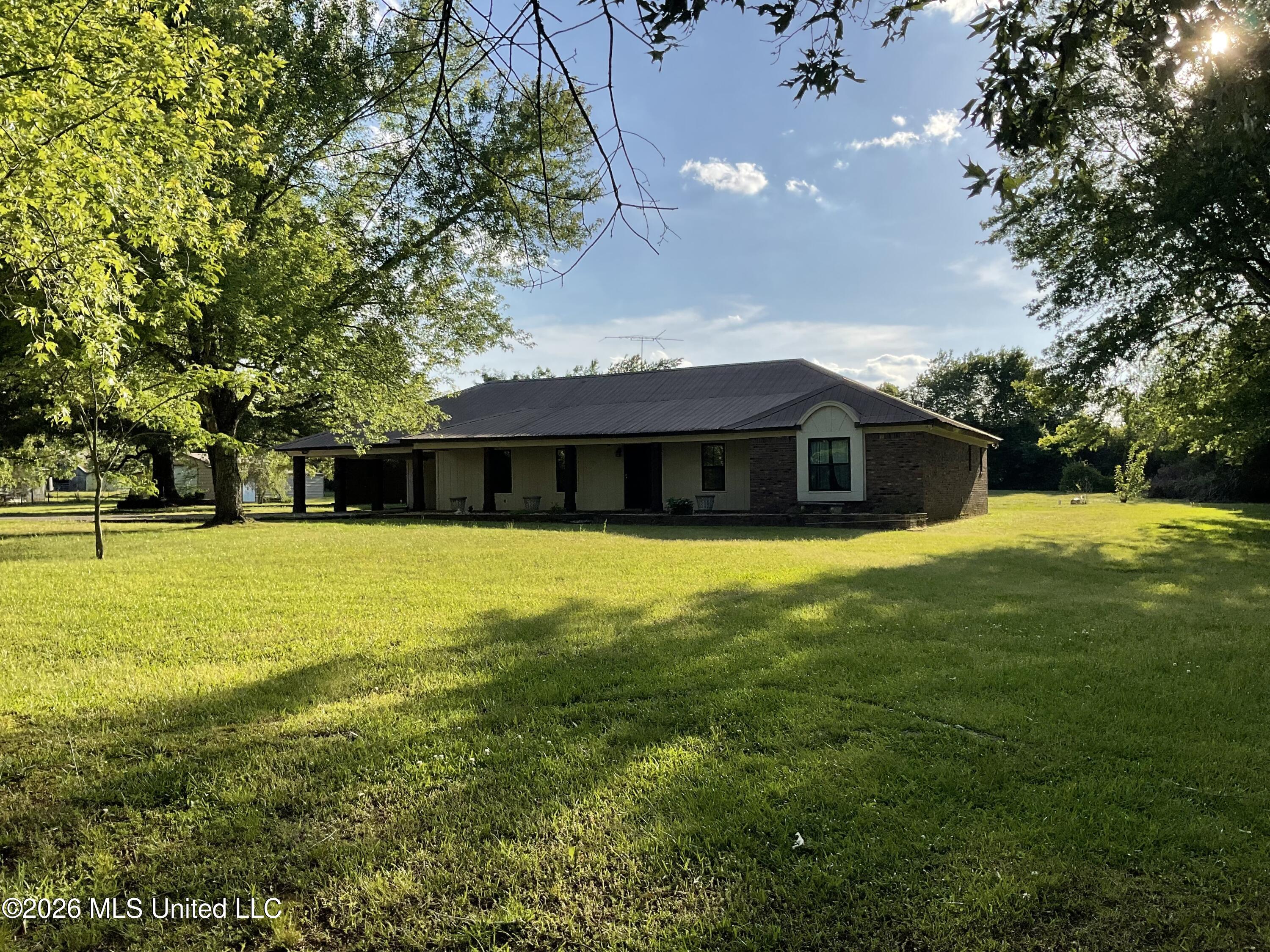 615 Early Grove Road Lamar, MS 38642 - Photo 44 of 61 9523B60C-A3A7-4319-9843-F89FD1066D0B