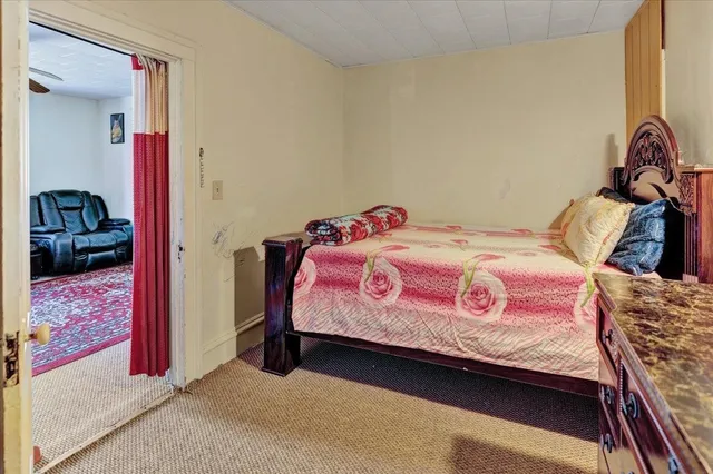 $349,900 | 174-176 North Champlain Street, Burlington, VT 05401