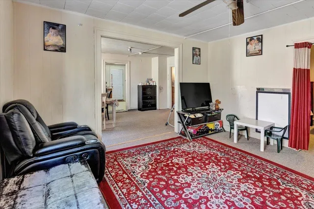 $349,900 | 174-176 North Champlain Street, Burlington, VT 05401