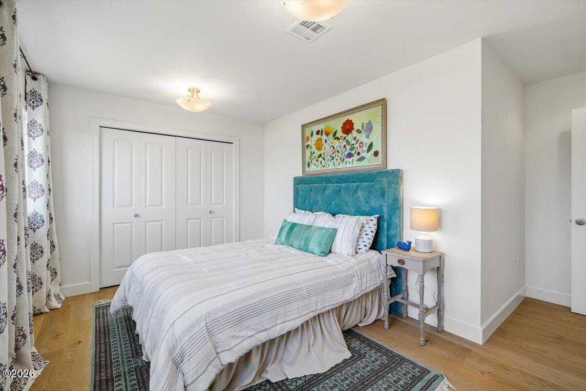 811 Southwest 12th Street Newport, OR 97365 - Photo 55 of 85